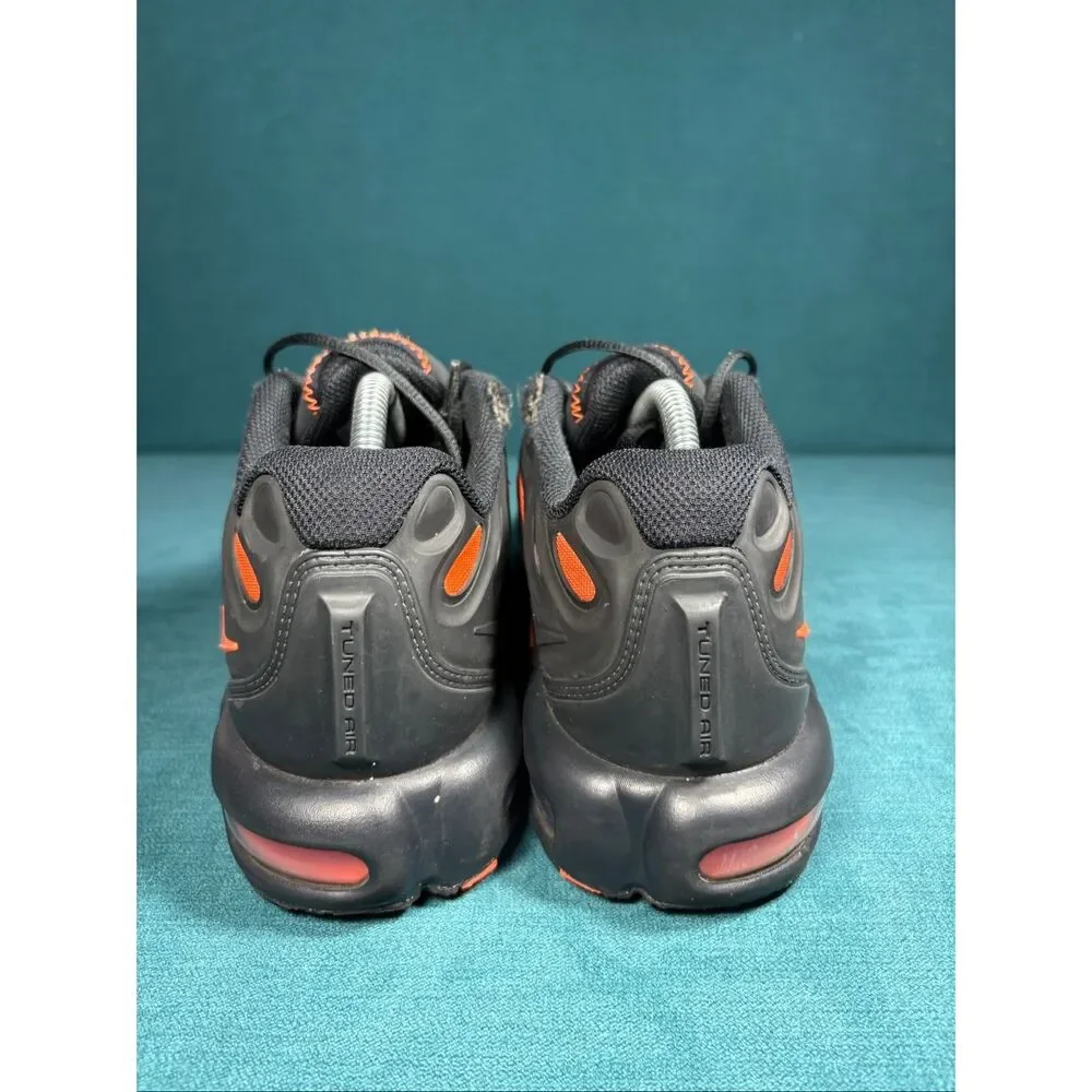 Nike Air Max Plus Drift Black Dragon Red FD4290-010 Men’s Size 9